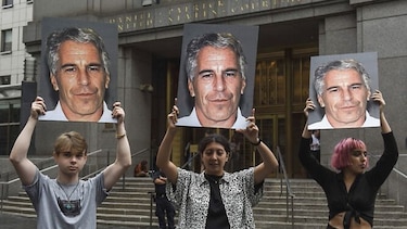 Jeffrey Epstein, un depredador sexual con varias sombras