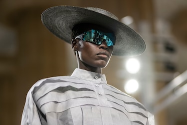 Fotos: El Park Güell de Barcelona acoge hoy el desfile de la colección Crucero 2025 de Louis Vuitton