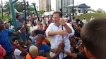 'Vamos a gozar esta fiesta en Colón y que la gente done al Teletón', Varela
