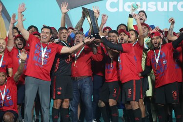 Municipal se corona en Guatemala al conquistar su copa 33