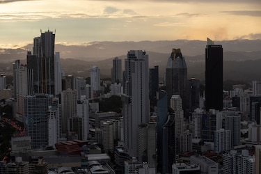 Panamá sigue sin grado de inversión por parte de Fitch