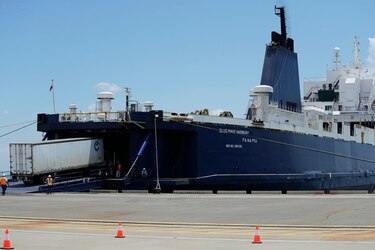 Confirman suspensión del servicio de ferry de carga entre Costa Rica y El Salvador
