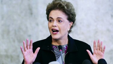 Aumenta la presión a Dilma Rousseff
