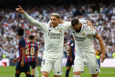 El Real Madrid recupera el clásico y el liderato