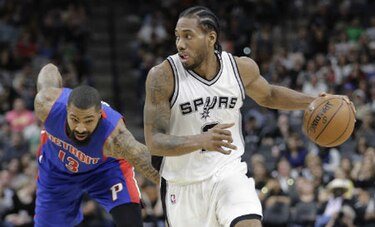 Spurs aseguran su boleto a la postemporada
