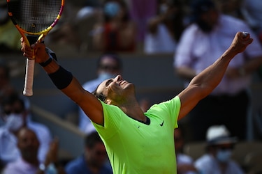 Nadal derrota a Schwartzman para seguir optando a su 14º Roland Garros