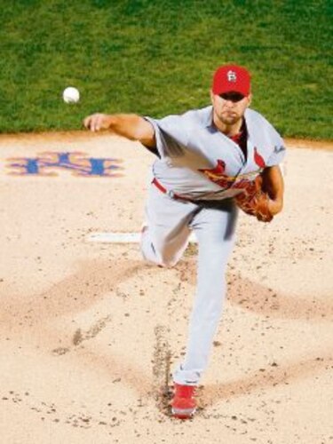 Wainwright llega a 5-1