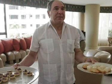 Abdalá Bucaram regresa a Ecuador el sábado e insiste en demanda