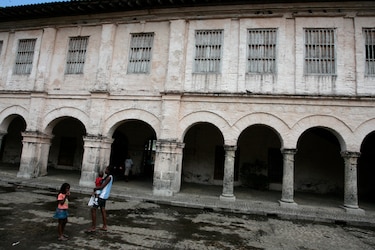 Efectúan apertura de sobres en licitación para restauración la Aduana de Portobelo 