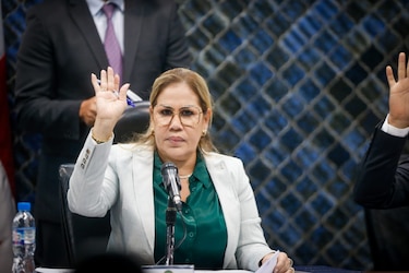 Shirley Castañeda es la candidata de RM a la presidencia de la Asamblea 