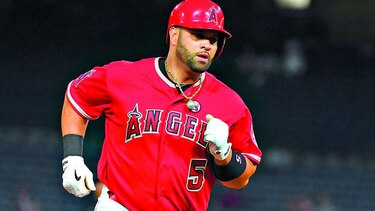 Pujols pasa a Sammy Sosa en la lista de jonrones