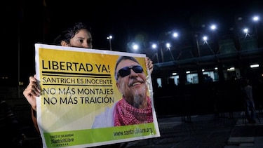 Exlíder de FARC requerido por Estados Unidos se hirió levemente en prisión