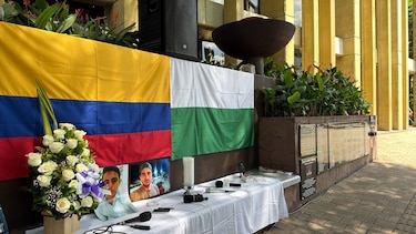 Colombianos exigen respeto a la libertad de prensa en homenaje a periodista asesinado