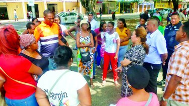 Colonenses protestan por tres causas distintas
