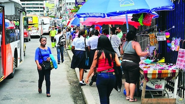 Alcaldía capitalina modifica norma sobre uso de aceras
