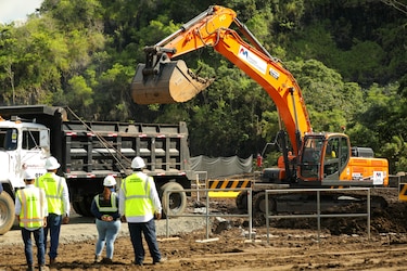 Cuarto puente estaría listo en 2028; Mulino exige no detener la construcción