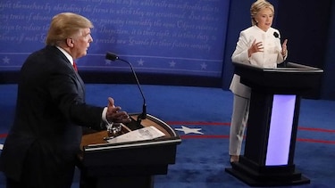 Clinton aprieta el acelerador para ganar escaños en el Congreso