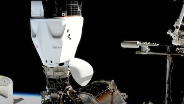 Los cuatro miembros de primera misión privada a la ISS regresaron a la Tierra
