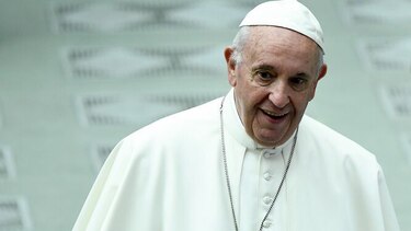 Papa insiste en que el aborto equivale a recurrir a un sicario