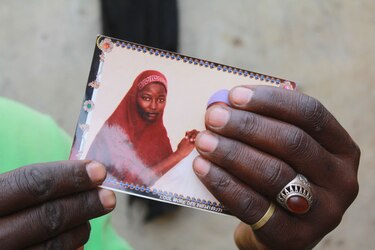 Liberan a 42 personas secuestradas en Nigeria, pero 317 chicas siguen rehenes