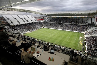 El estadio de la apertura del Mundial pasa la prueba, con alguna deficiencia