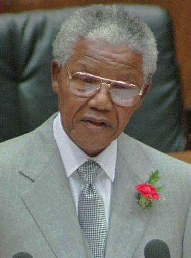 Un nieto de Mandela irá a juicio por el impago de préstamo