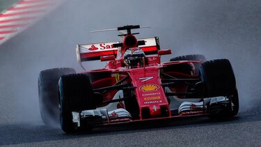 Kimi Raikkonen marcó el mejor tiempo en la sesión matinal en Montmeló