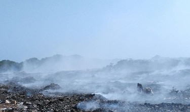 Reportan molestias por el humo proveniente del vertedero en La Honda