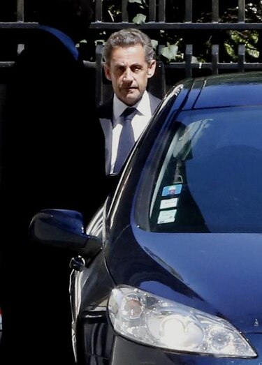 Justicia investiga multa a Sarkozy pagada por el partido UMP
