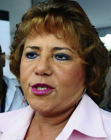 Bernal señala al ‘fuego amigo’ en daños de sus vallas