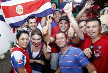 Ticos celebran pase a cuartos de final
