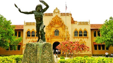 Mausoleo, listo para Juan D. Arosemena