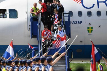 Selección de Croacia regresa a casa  con sus héroes