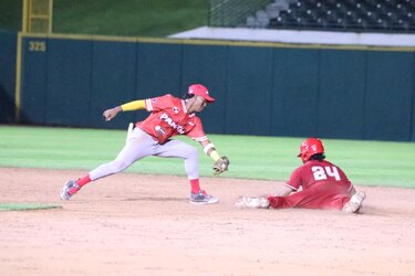 Panamá se juega su pase a semifinales ante Guatemala