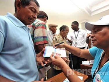 100 para los 70 será para ayudar a ancianos en pobreza extrema