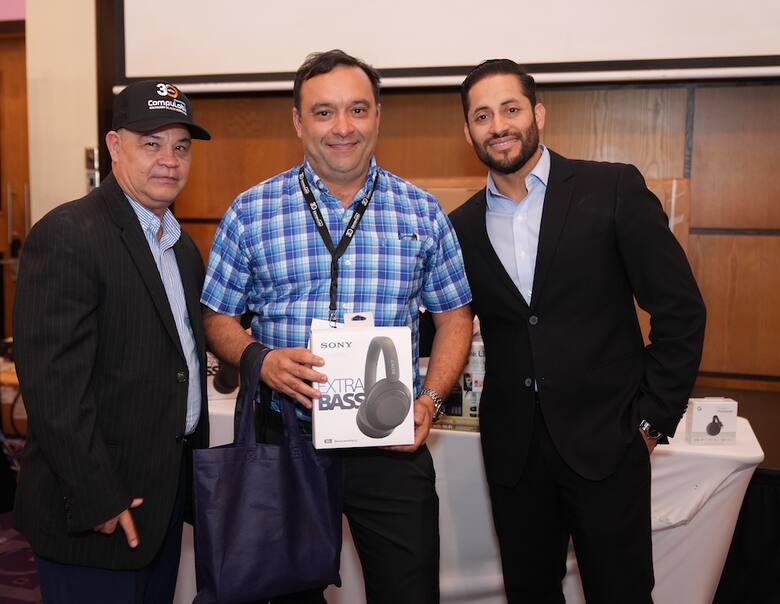 Compulab, 30 años de servicio y conocimiento | La Prensa Panamá | La ...