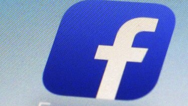 Psicólogo que ideó aplicación de Cambridge Analytica dice que era legal
