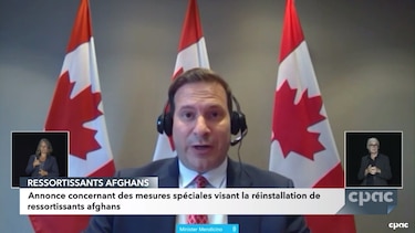 Canadá anuncia que acogerá a 20 mil refugiados afganos
