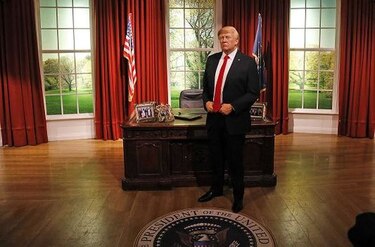 Figura de cera de Donald Trump es develada en Londres