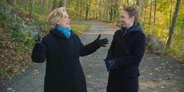 Hillary Clinton estrena un documental sobre ‘mujeres valientes y pioneras’