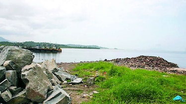 Reclaman terminación de muelle