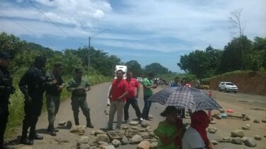 Indígenas ngäbe buglé cierran la vía Interamericana