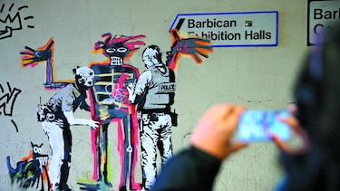 Banksy homenajea a Basquiat con nuevos murales