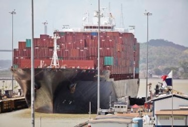Canal de Panamá limitaría el calado de buques