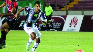Tauro FC arranca con goleada