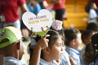 ‘Vacunen a sus hijos’: pediatras panameños advierten sobre el riesgo de sarampión