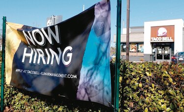 Empleo mejora en Estados Unidos con apertura de actividades
