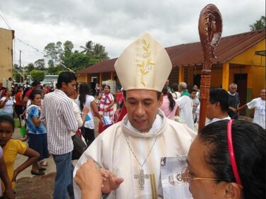 Papa Francisco nombra nuevo arzobispo en México