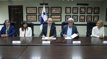 Panamá firma préstamo con el Banco Mundial por $60 millones para modernizar y digitalizar el registro de tierras