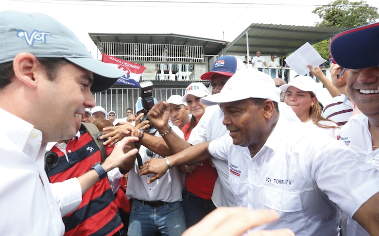 Exalcalde Valdés Carrasquilla le contesta a Irma Hernández: ‘el tema de la planilla data de muchas administraciones’